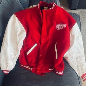 Vintage Red and White Detroit Red Wings Varsity Stanley cup 1997 Jacket